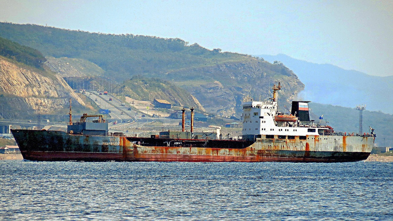 découvrez comment la green logistics révolutionne la chaîne d'approvisionnement en adoptant des pratiques durables et respectueuses de l'environnement pour un avenir plus vert.