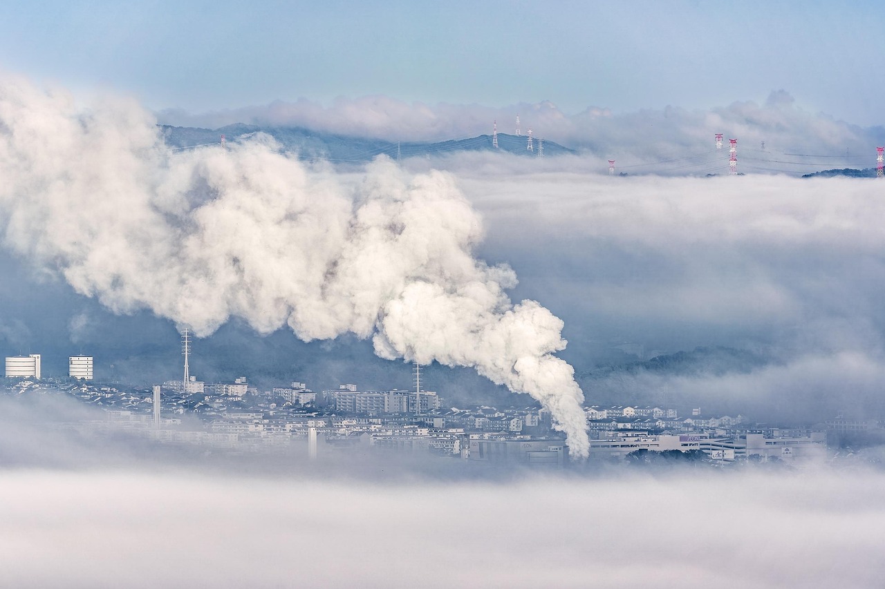 découvrez ce qu'est l'empreinte carbone, comment elle est calculée et des conseils pratiques pour réduire votre impact environnemental au quotidien.