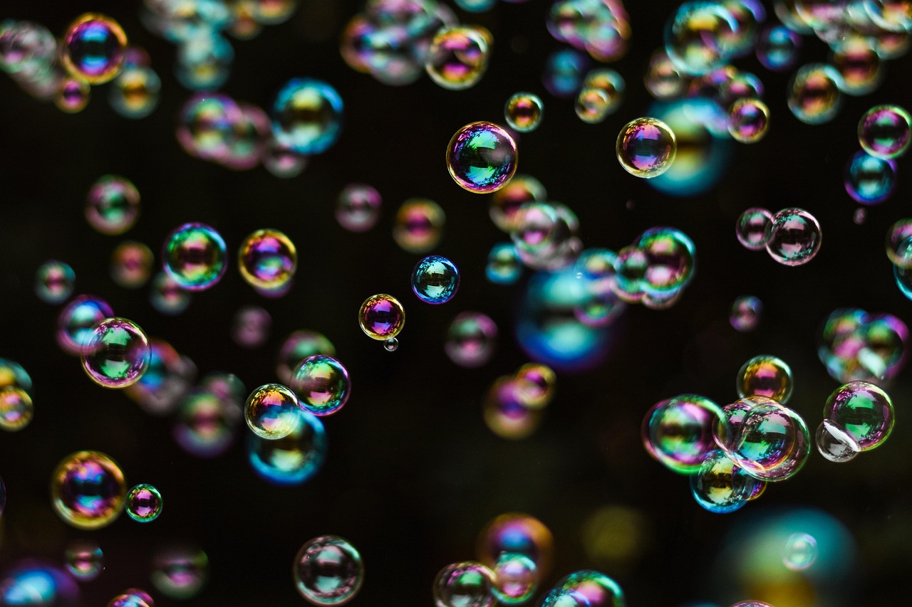 découvrez la logistique circulaire : un modèle innovant qui optimise la gestion des flux de marchandises, réduit les déchets et favorise le recyclage pour une chaîne d’approvisionnement plus durable.