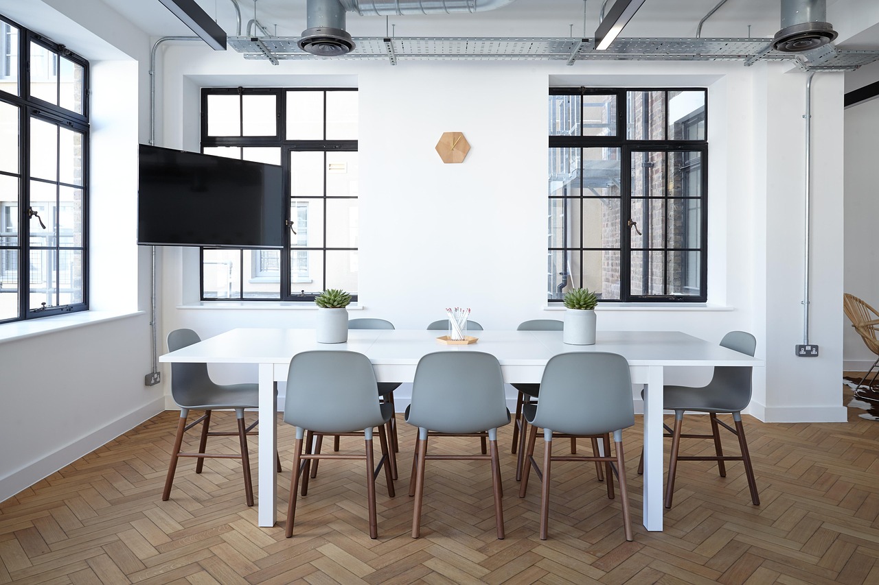 organisez des réunions efficaces grâce à nos conseils et solutions pour optimiser la collaboration, la planification et la gestion de vos meetings professionnels ou personnels.