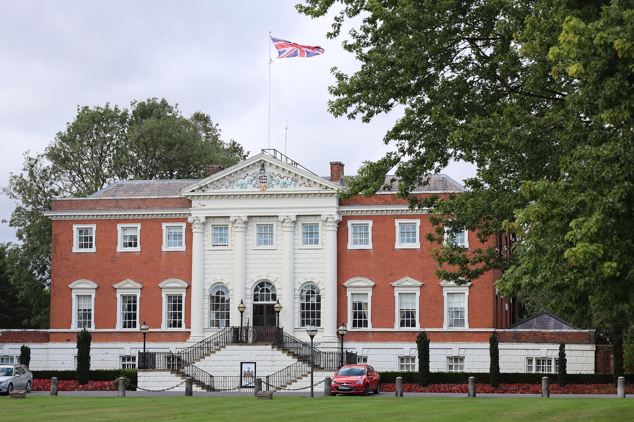 découvrez le rôle, les missions et l'importance du comité d'entreprise (works council). informations sur ses droits, ses responsabilités et son influence au sein des organisations et sur le dialogue social.